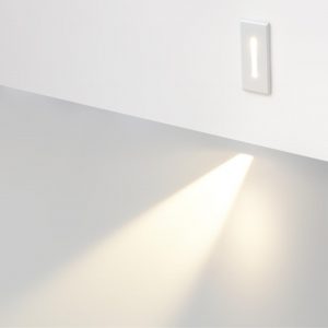 7055/3WL HIGHTECH ODL25 339 металл/металл Подсветка лестницы белый IP20 LED 1*3W 2700K ESCALA