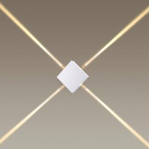 4258/8WL HIGHTECH ODL21 333 белый/металл Настенный светильник IP20 LED 8W 444Лм 3000K VISTA
