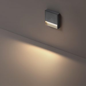 359710 OVER NT25 434 серый Светильник накладной сенсорный для лестниц IP20  LED 0.4W 3000К 1000mAh Li-ion, 5V VESPERA