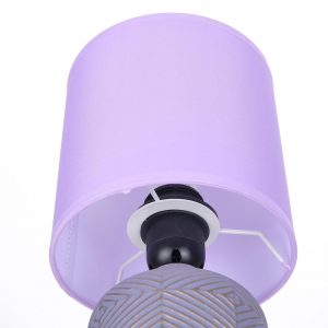 8220/1T MODERNI LN26 495 сиреневый, керамика/текстиль Настольная лампа Е27 1*60W 220V NIANA